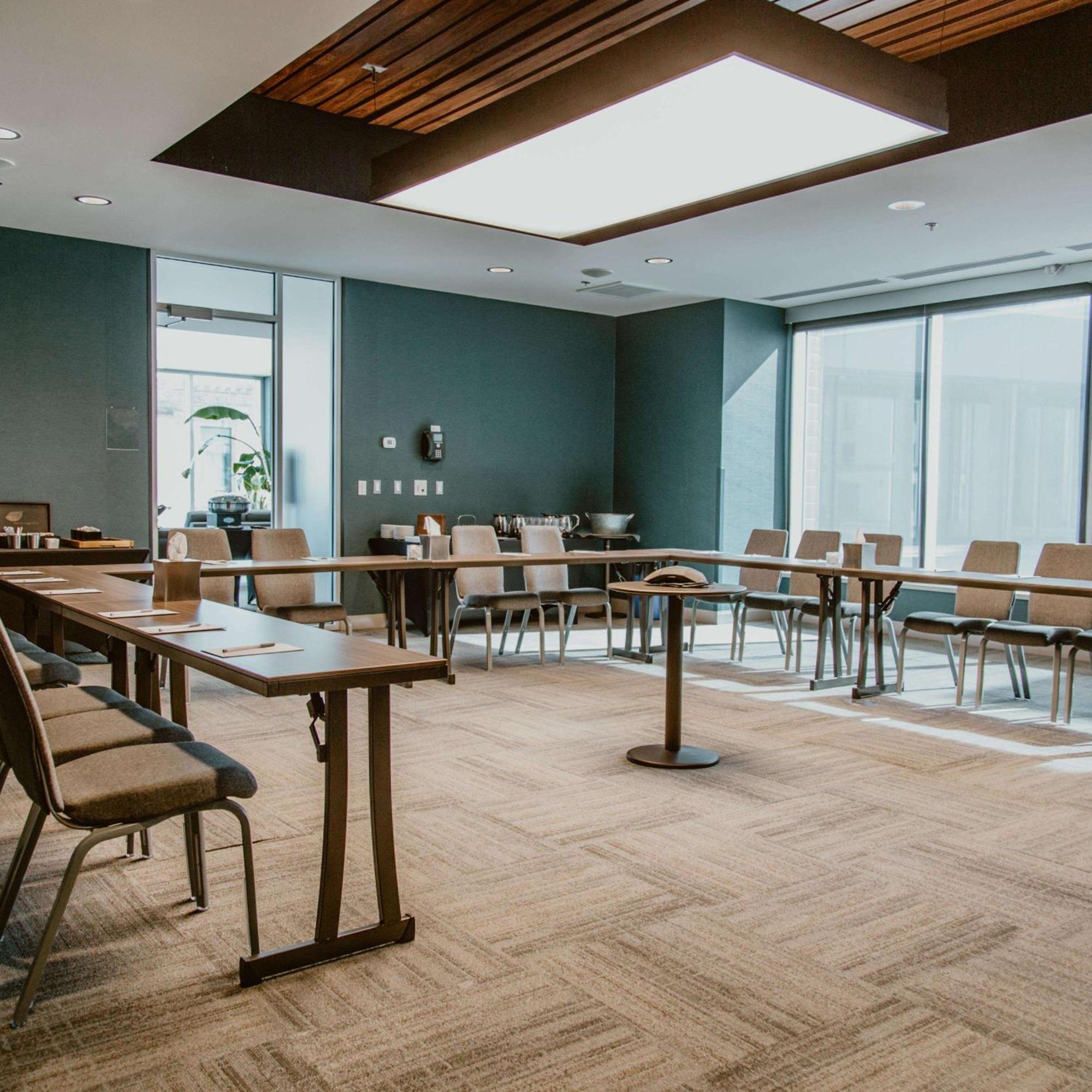 Hilton Garden Inn Fredericton Ngoại thất bức ảnh