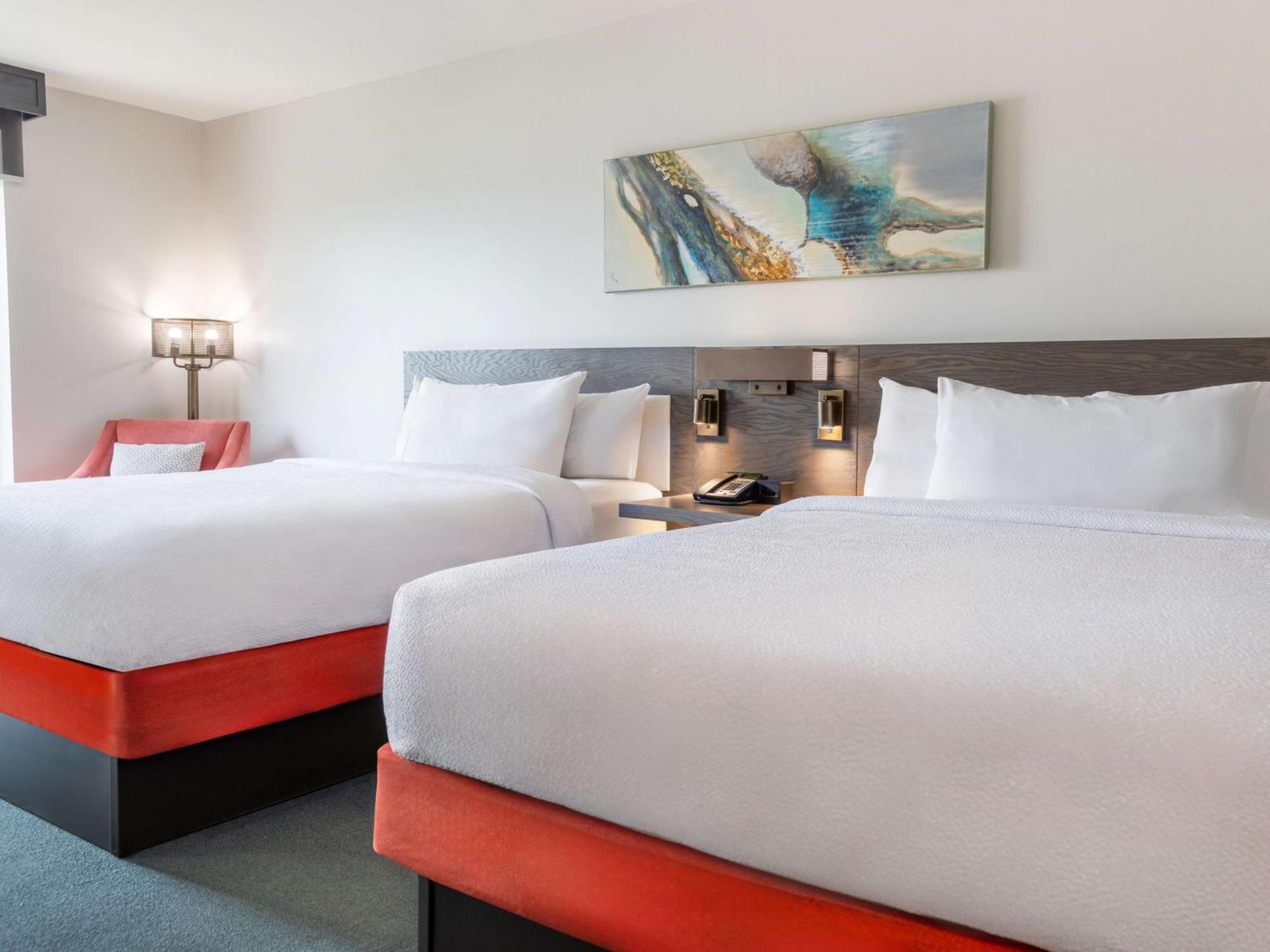 Hilton Garden Inn Fredericton Ngoại thất bức ảnh