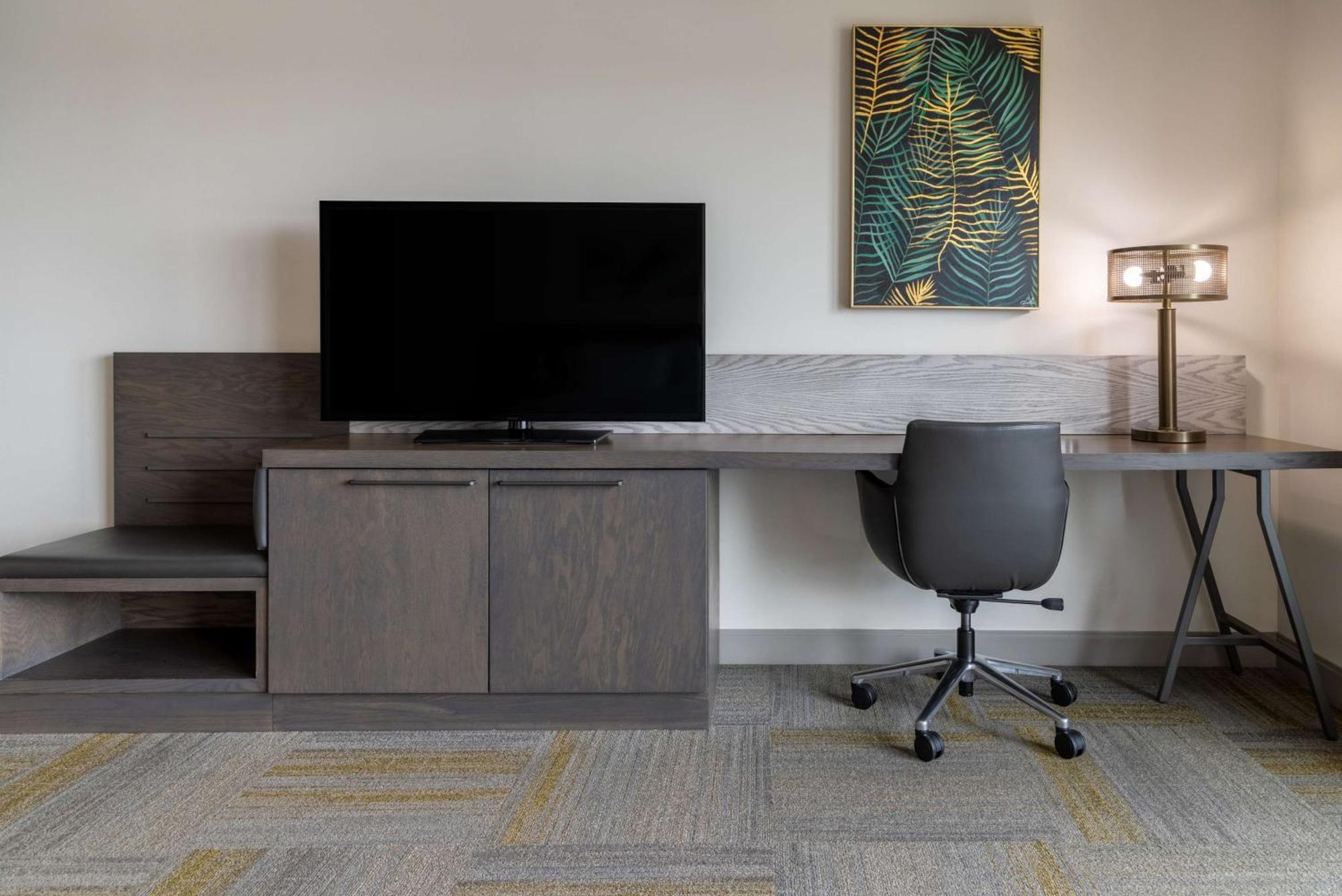 Hilton Garden Inn Fredericton Ngoại thất bức ảnh