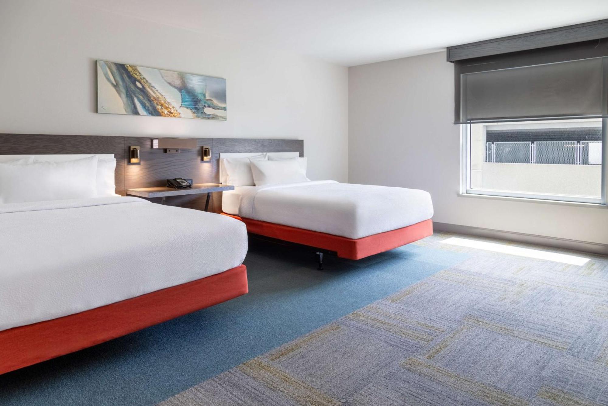 Hilton Garden Inn Fredericton Ngoại thất bức ảnh