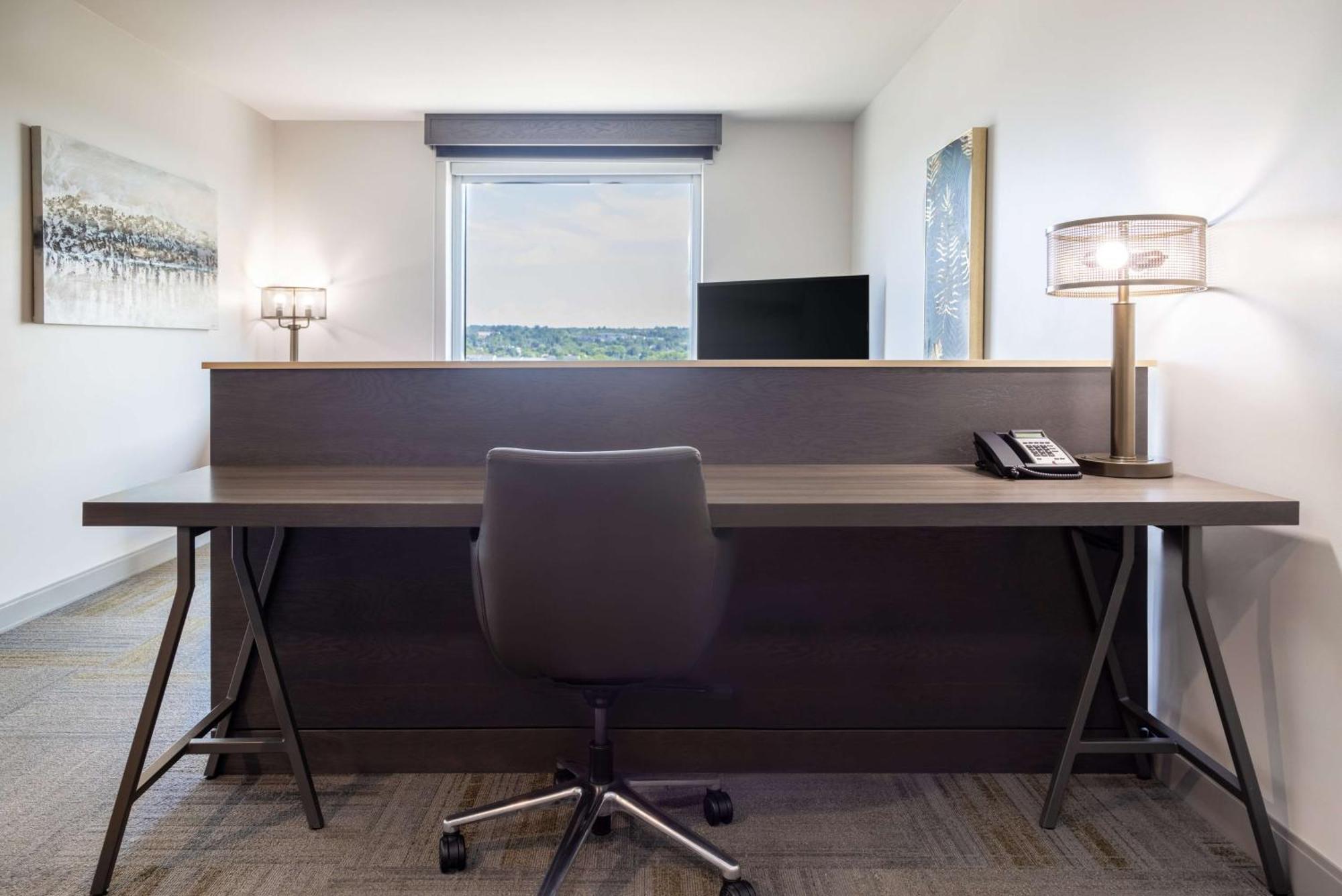 Hilton Garden Inn Fredericton Ngoại thất bức ảnh