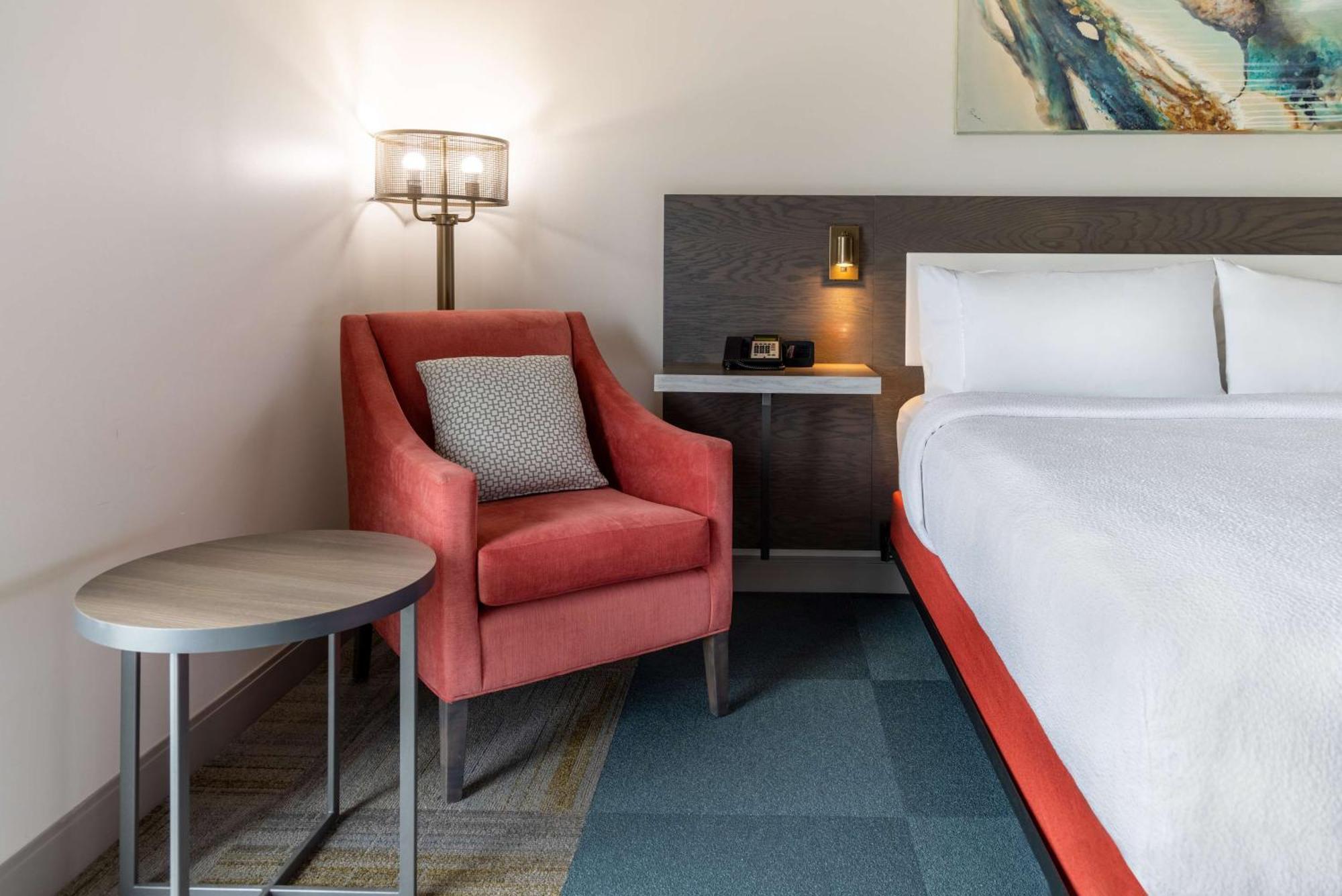 Hilton Garden Inn Fredericton Ngoại thất bức ảnh